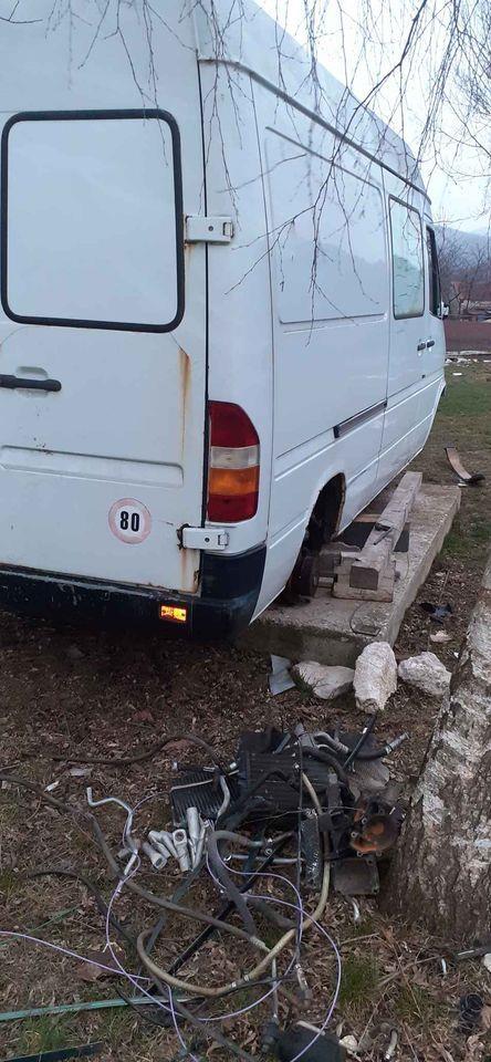 Mercedes-sprinter-312