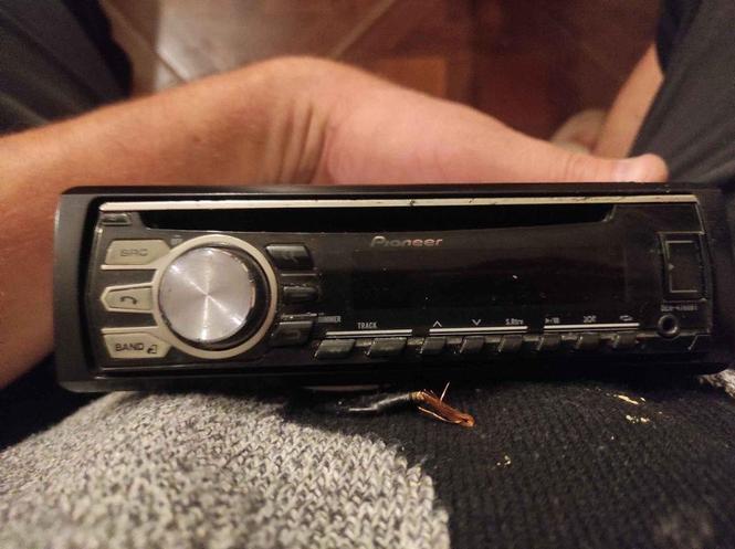 Cd pioneer aux usb bluetooth