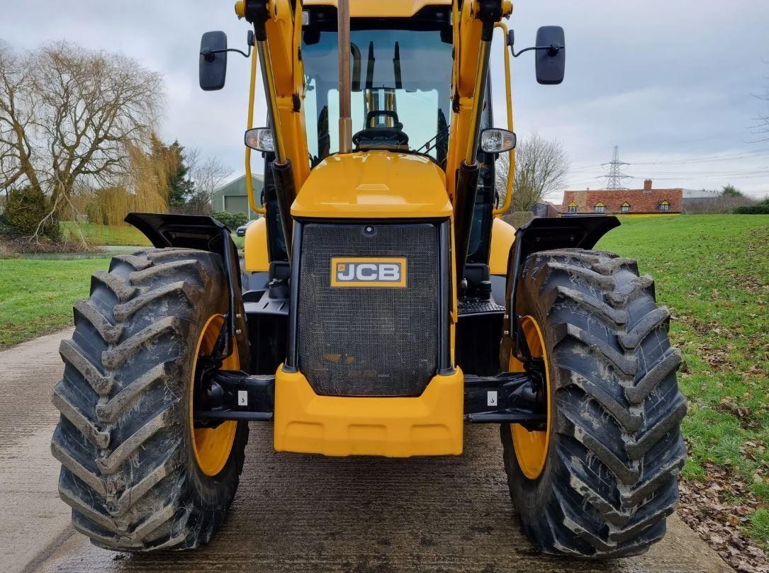 2022-JCB-Rovokopač-4cx-Pro