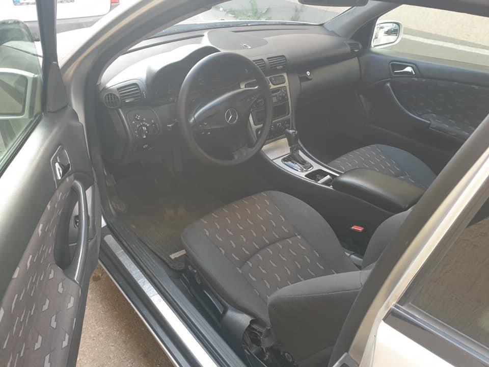 ---Mercedes-C220---105kw-Automatic-03-