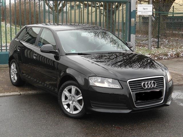 Audi A3 1.9 TDI Sportback DPF Ambiente -09