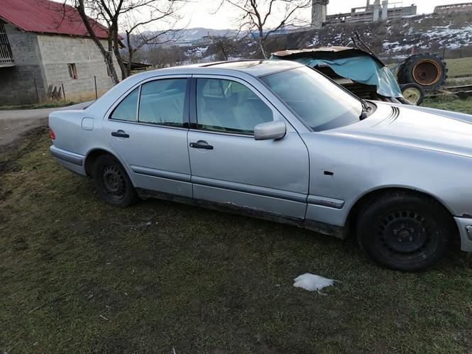 Mercedes e220