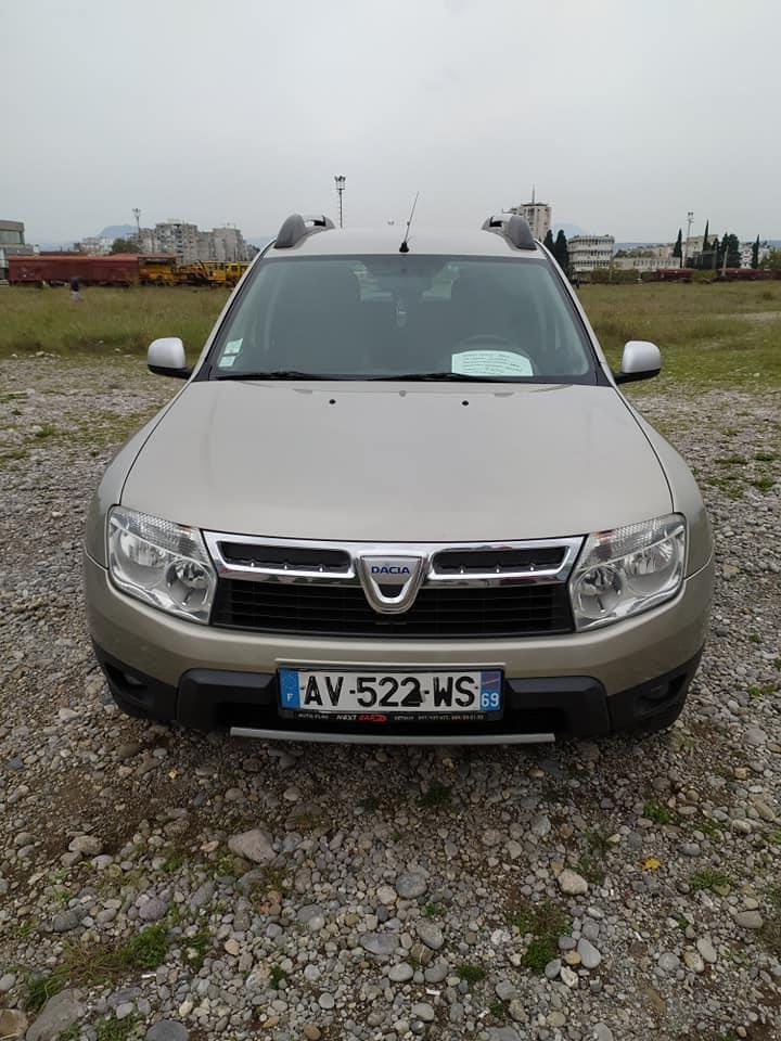 --Duster-1-5dci-2010god-NA-IME-KUPCA-7800eur---067-578-446--