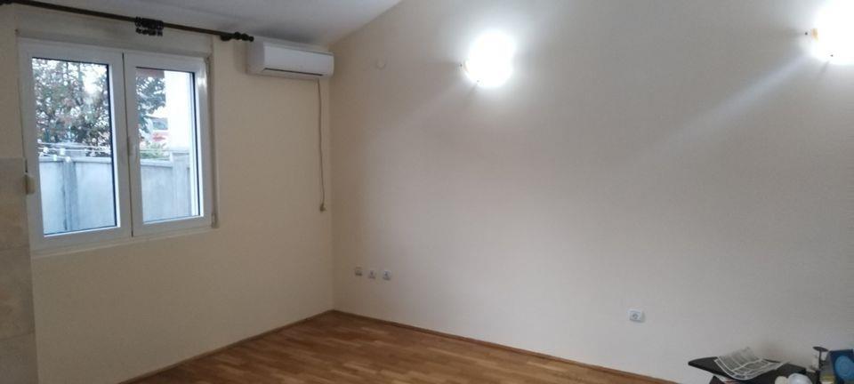 Izdaje-se-prazan-jednosoban-stan-40m2--Zabjelo---Zelenika