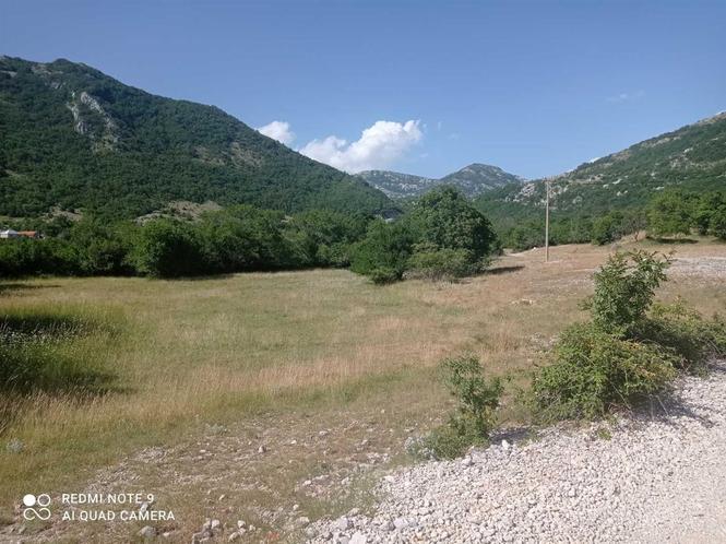 prodaja placeva