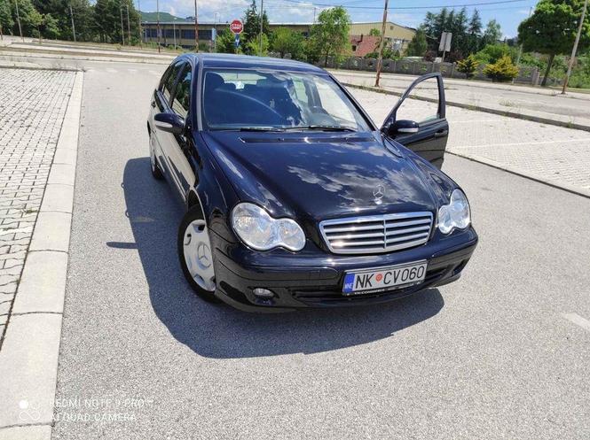 Prodajem Mercedes c200 CDI 2006god