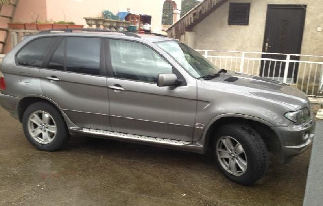 BMW  X5