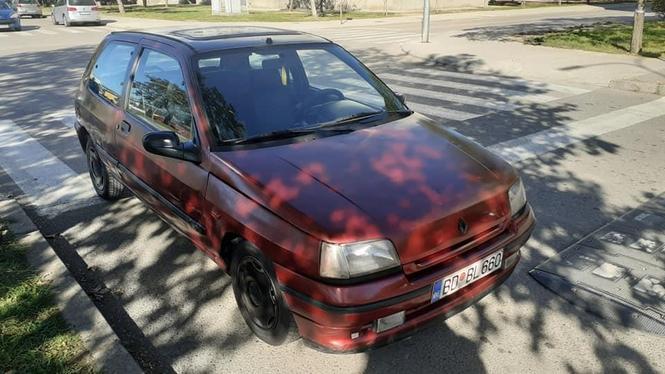 CLIO 1.2 BENZ 96GOD