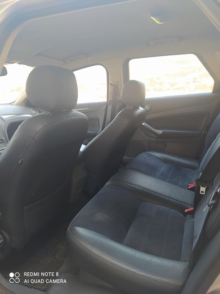 Ford-Mondeo-2-0-2009