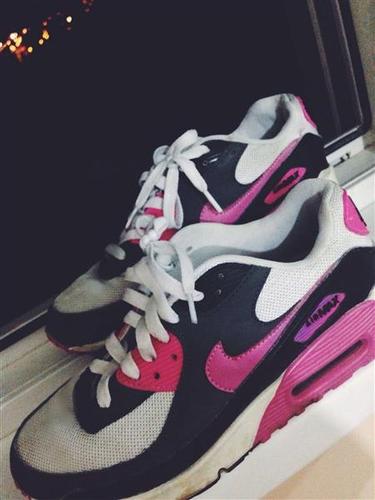 Nike air max
