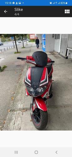 Prodaje se skuter gilera runer 49cc   2008 god