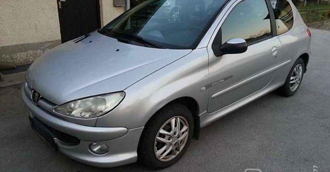 Kupujem auto do 1000