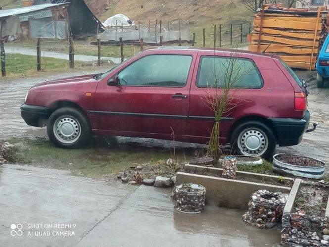 Golf 3 1.8 benzin-plin