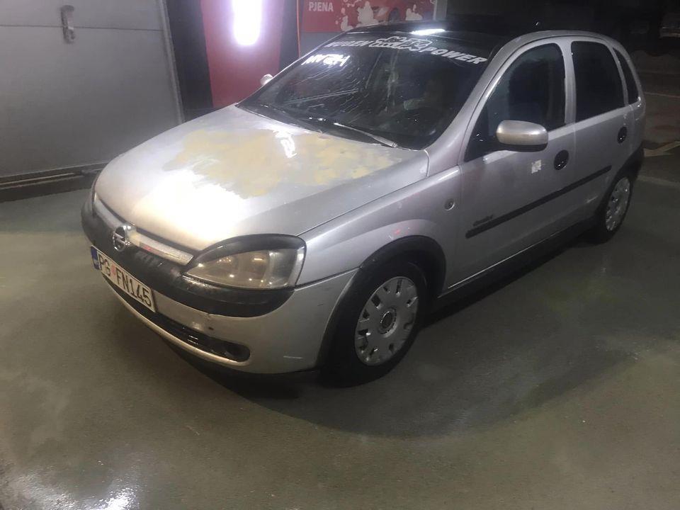 Opel-Corsa-Ć-1-7-Diesel