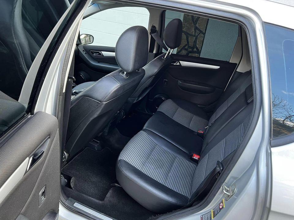 --MERCEDES-A-200-cdi-103-kw-AVANGARDE--