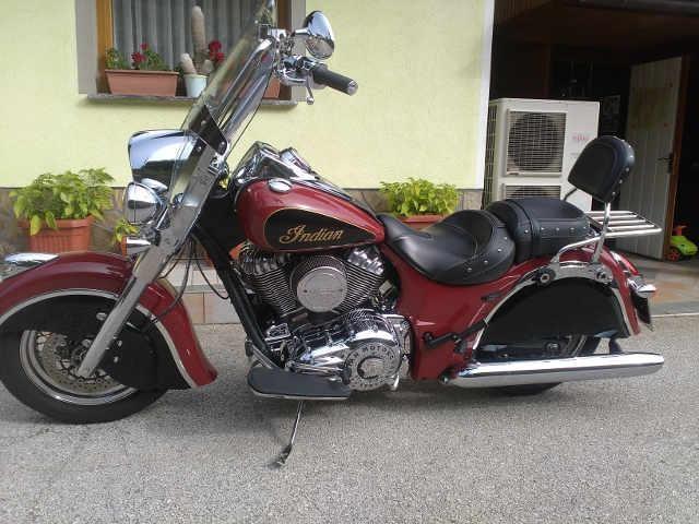 MOTOR - indian chief classic 2015