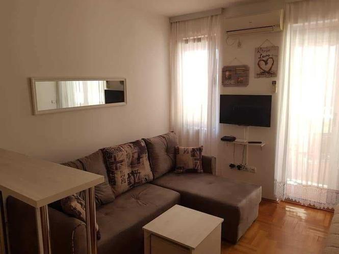 Na prodaju garsonjera od 35 m² u Budvi
