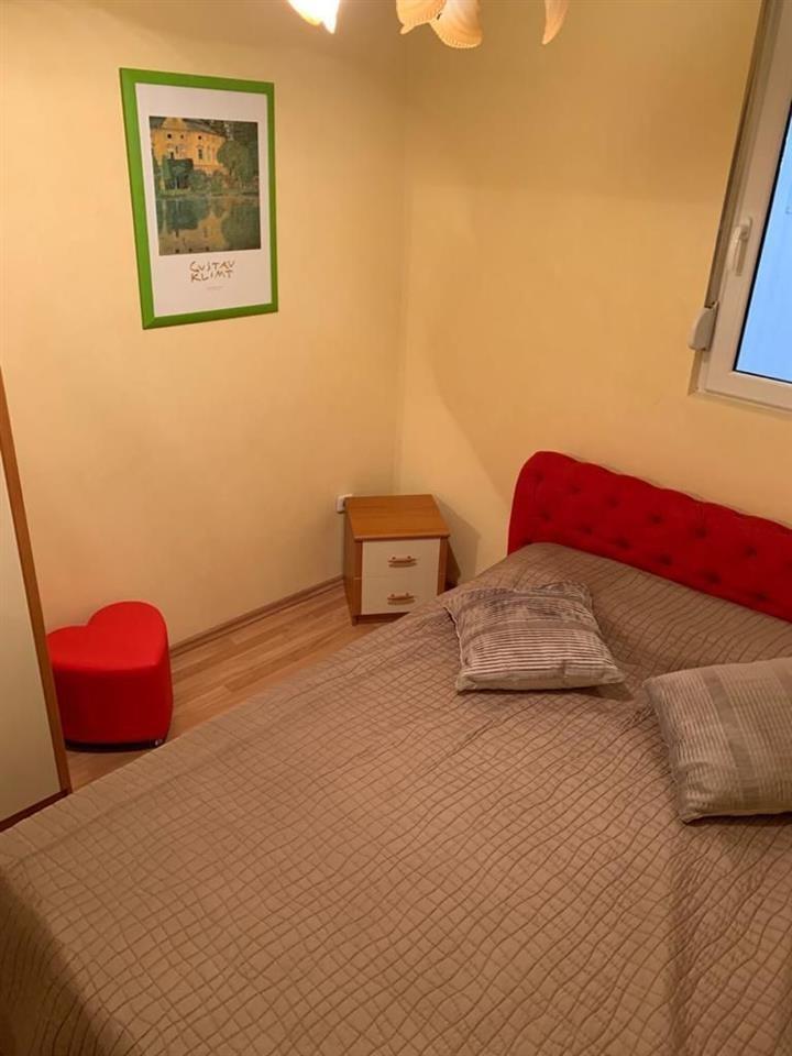 Prodajem-dvosoban-stan--Rafailovići--Budva--65-m2--119500-e