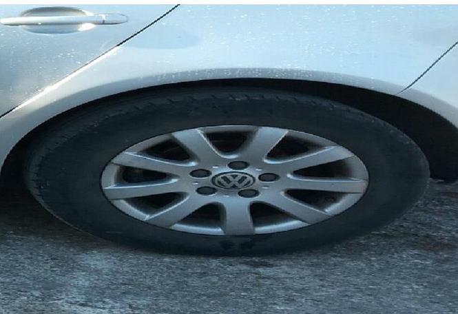 VW Golf  5 *112  R15