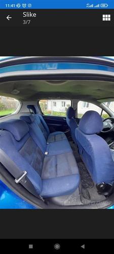 Prodajem automobil