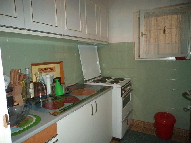 Stan povrsine 70 m2 u samom centru grada