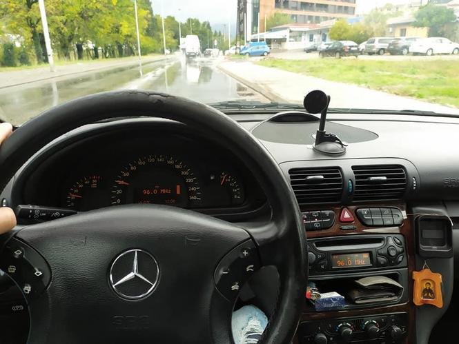 Mercedes C220 CDI elegance 2001 godiste automatik