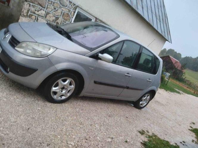 Prodajem Senic 1.5 DCI
