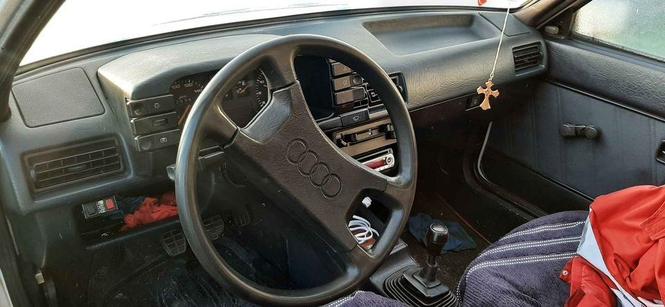 Prodajem audi 80.
