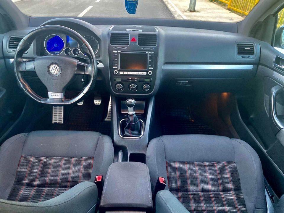 GOLF-5-GTI