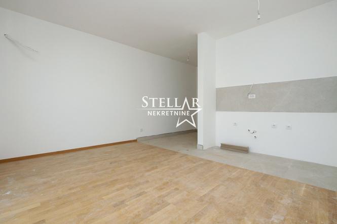Prodaja, garsonjera, 30m², Zelenika, Podgorica