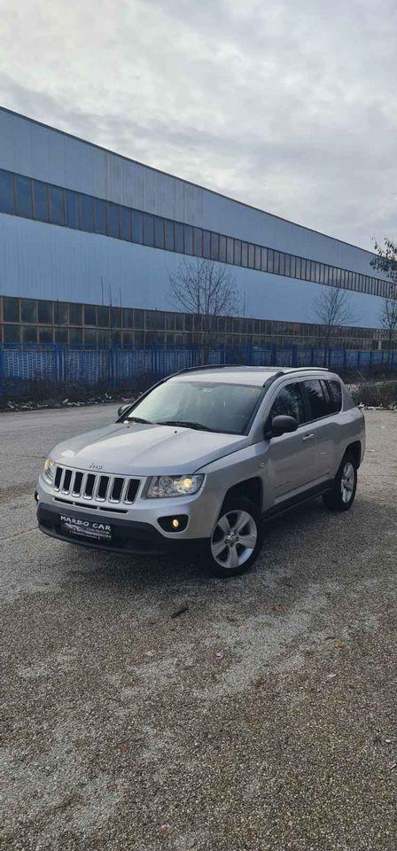 Jeep-Compass-Limited-4x4-2-2CRD-2011god--