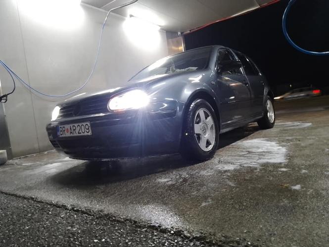 Golf 4