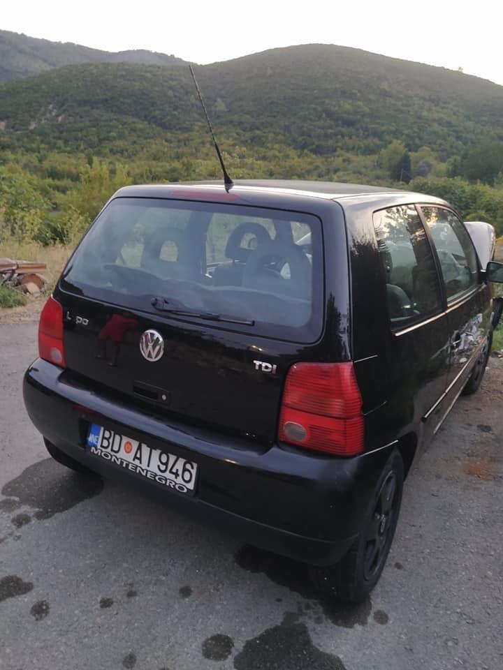 Prodaja-polovnih-auto-djelova-