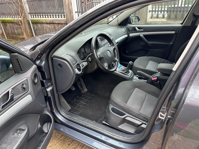 Škoda octavia 1.9tdi 2009g