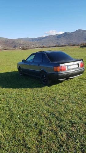 Audi 80