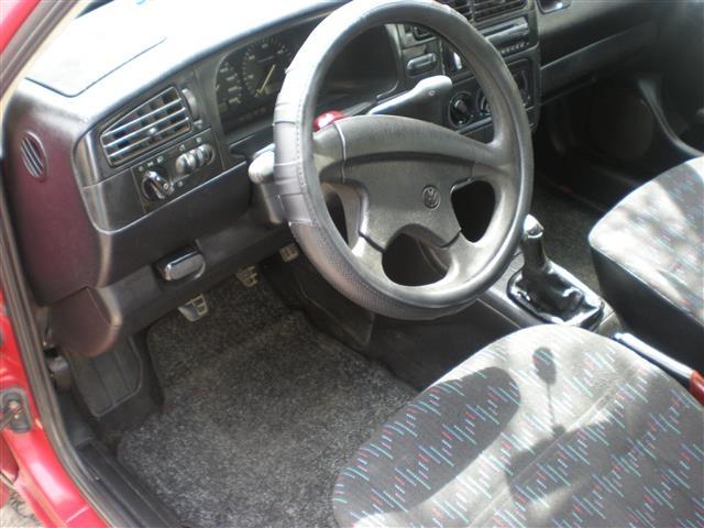 VW-Golf--93