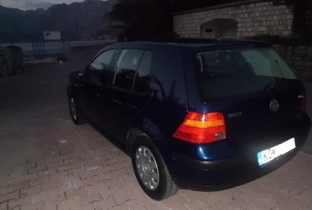Volkswagen---Golf-4-Sdi