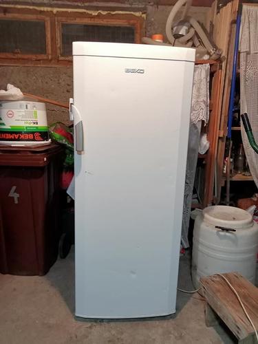 Frizider Beko