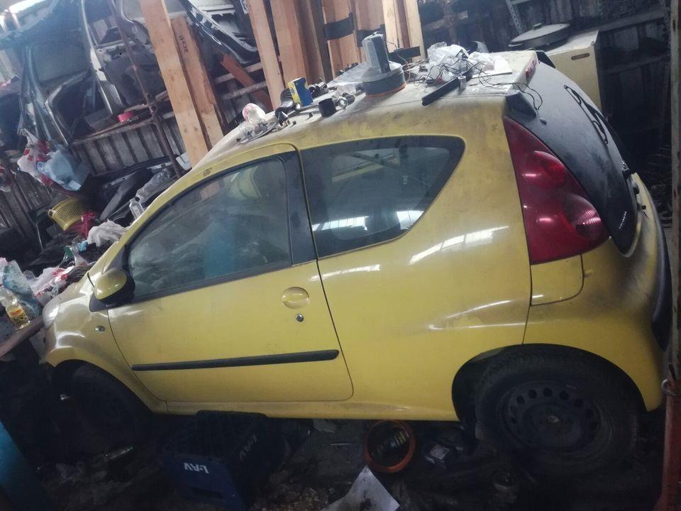 POLOVNI-AUTO-DIJELOVI