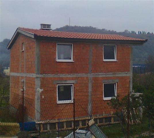 Kuca od 140m2 u Herceg Novi 