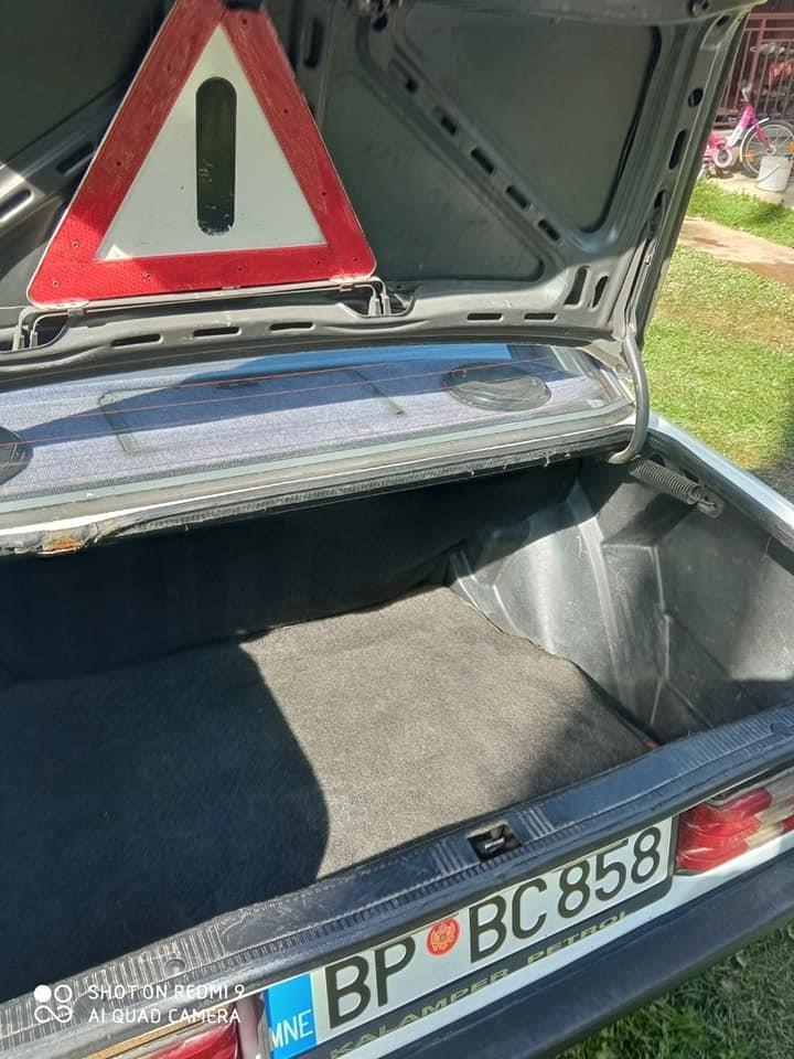 Mercedes-190-D
