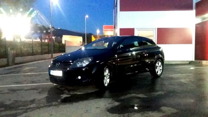 OPEL ASTRA H GTC 1.7 cm3. 74 kw cdti