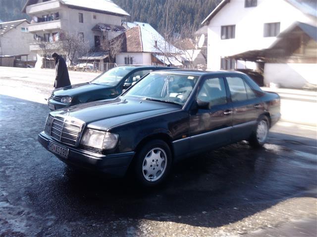 Mercedes E 200 -91 