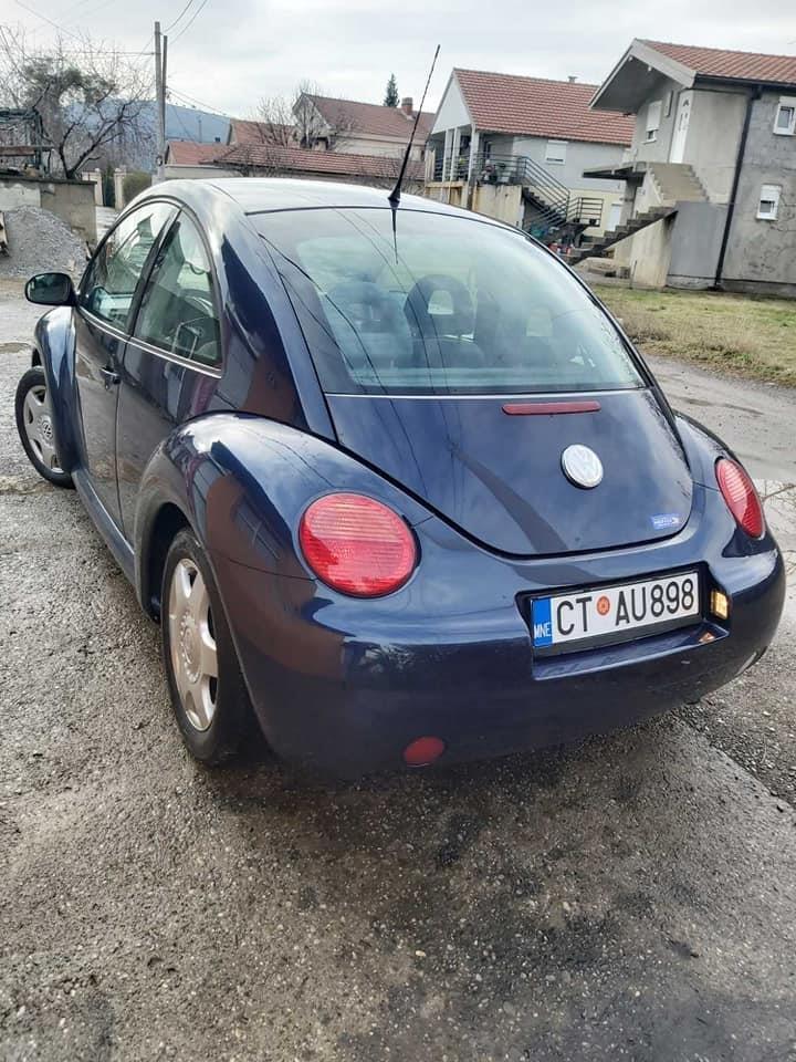069400772