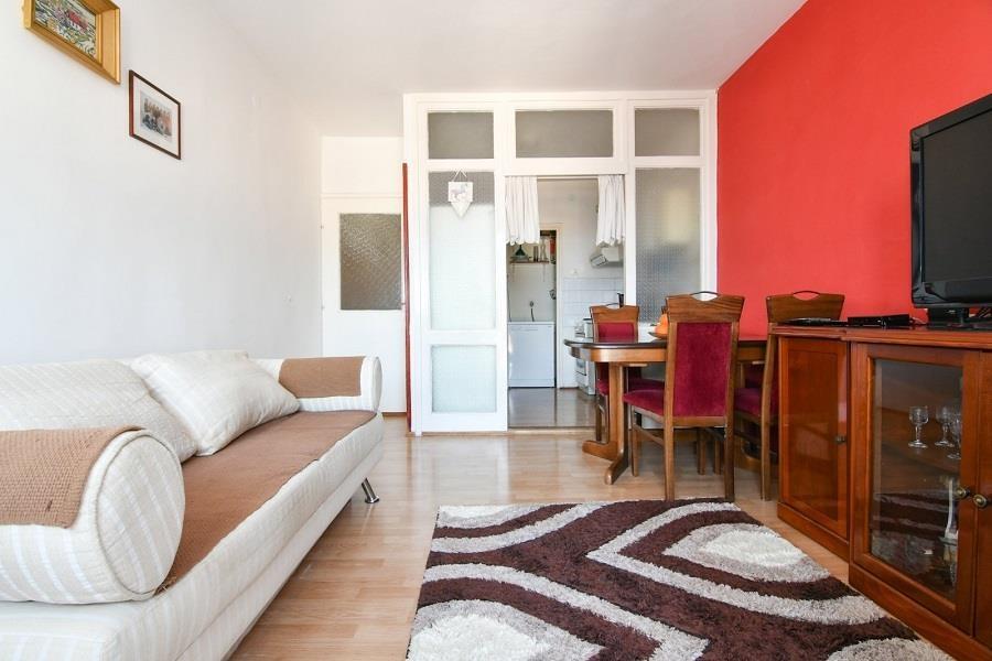 Apartmani-Dabović-Bijela