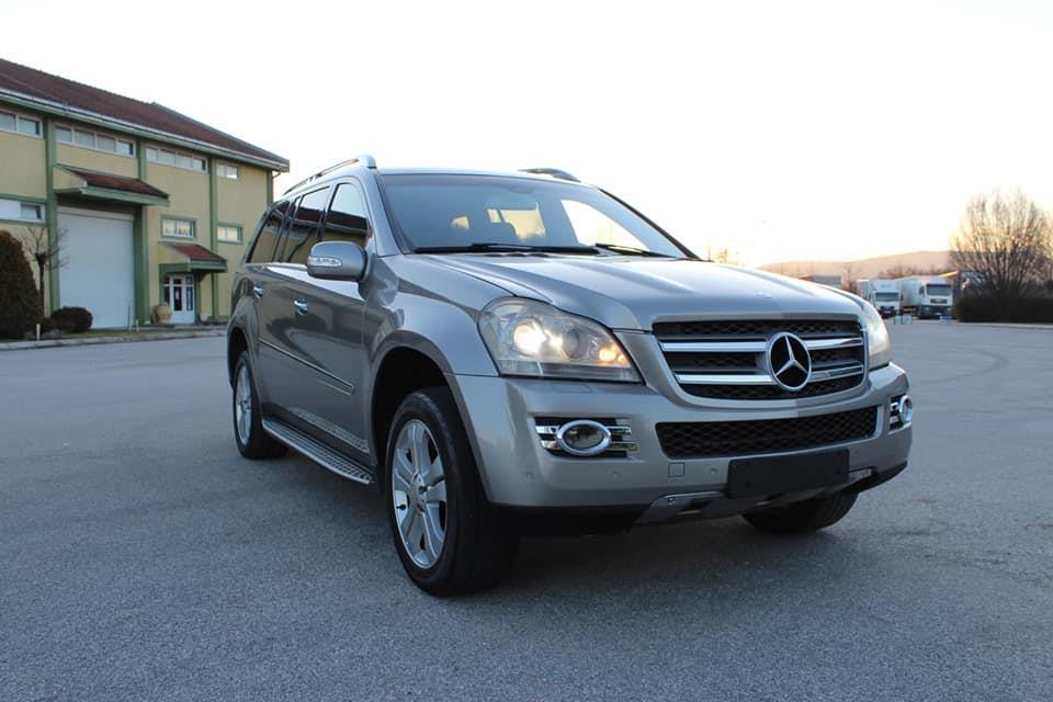 Mercedes-GL320