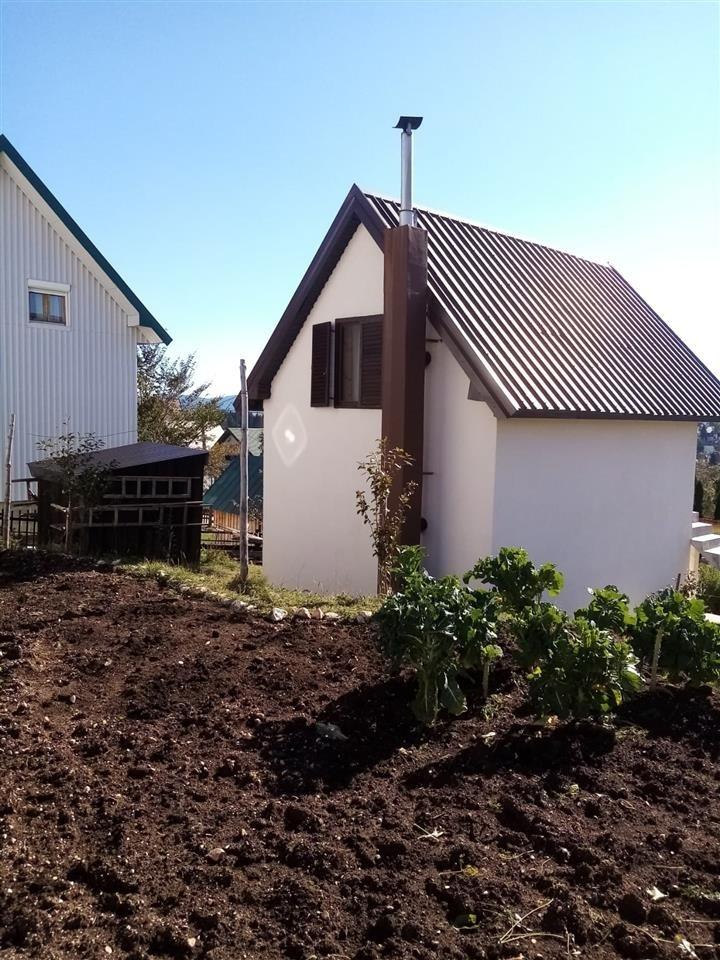 Kuća-prodaja-Žabljak