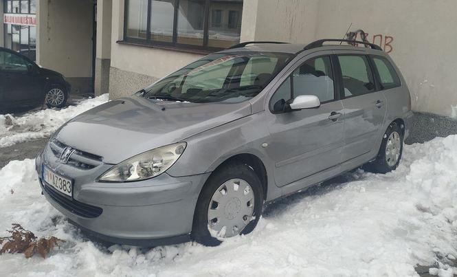 PEZO 307 istekla reg 2004 GOD 1.6 HDI , MOZE ZAMJENA za jeft