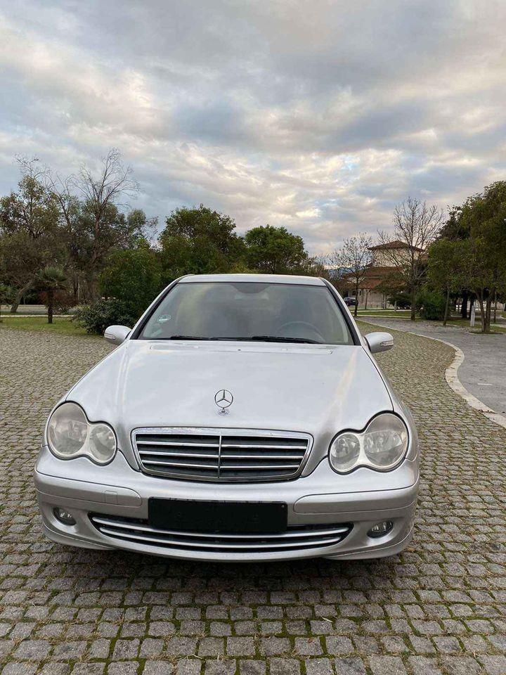 Mercedes-C-200-CDI--90kw2005g-067273504