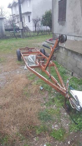 Prikolca za barke hitno povoljno